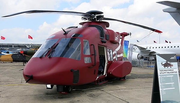 T925 helikopteri 11 ton sınıfında yer alacak ve 20 kişilik kapasiteye sahip olacak. İlk uçuşunu 2024 yılında yapması ve 2025 yılında ilk teslimatının gerçekleşmesi bekleniyor.