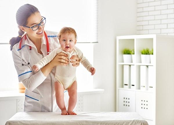 Bebeğinizi rahatlatma yöntemlerine rağmen bebeğinizde uzun süreli ve sık sık olan hıçkırık varsa bu durumda doktorunuza danışabilirsiniz.