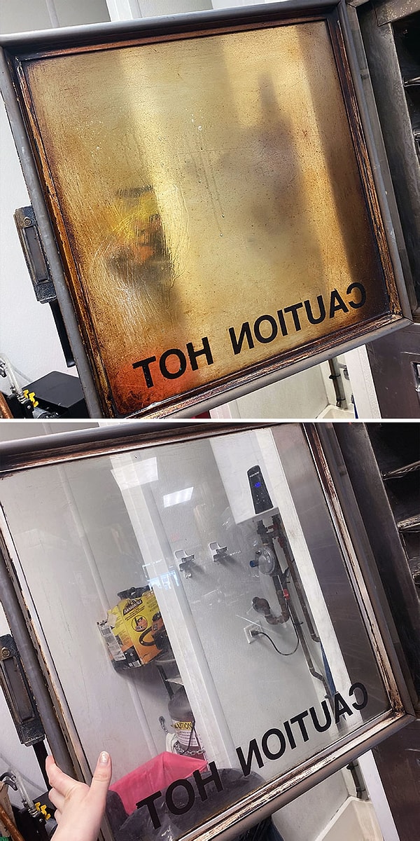 28. «Дверь духовки после чистки»