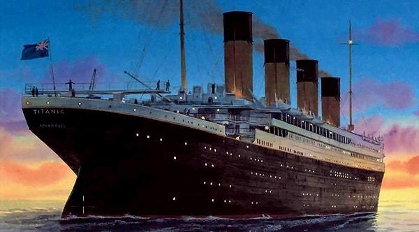 Vizyona girdiğinde gişe rekorları kıran ünlü "Titanik" filminin yönetmeni James Cameron, konuya dair açıklama yaptı.