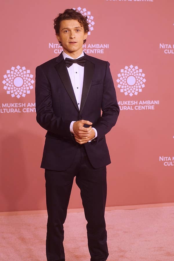 9. Том Холланд