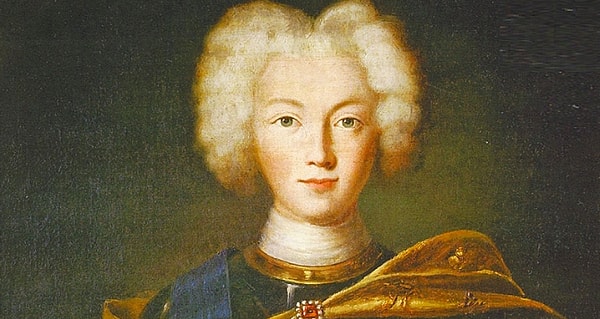 10. Он вступил на престол в мае 1717 года (в возрасте 11 лет), а через три года скончался от оспы.