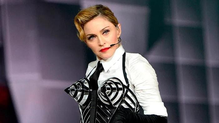 Dünya Turnesine Çıkmaya Hazırlanan Madonna, Hastaneye Kaldırıldı