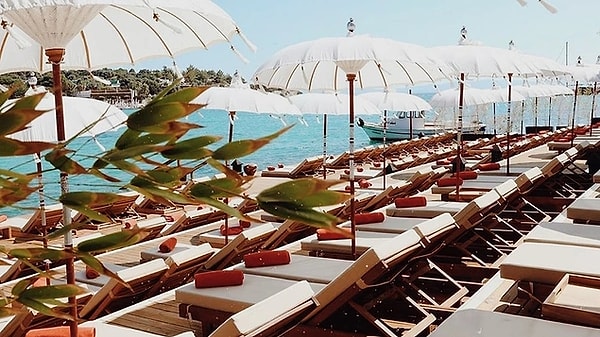 5. Yuzu Beach / Пляж «Юдзу»