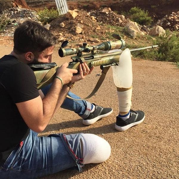 14. Tüfek hayatı olarak kendi protezini kullanan Lübnanlı asker👇