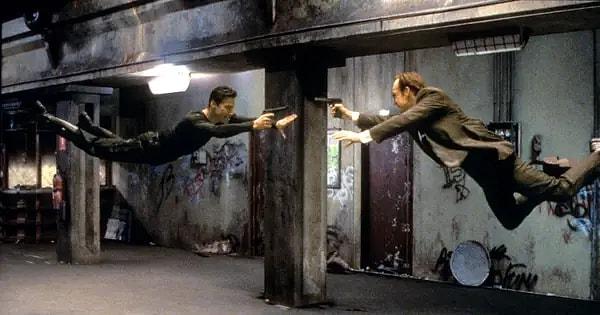 2. Neo, Ajan Smith'e karşı- The Matrix (1999)