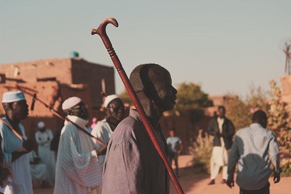 6. "Sudan'da şu anda bir iç savaş var ve adeta soykırım yaşanıyor. Ama kimsenin umurunda değil..."