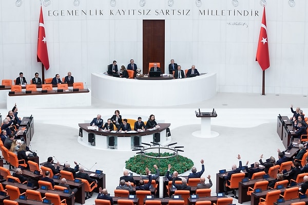 Ek bütçe talebi, Cumhurbaşkanı Erdoğan imzasıyla meclis başkanlığına gönderildi.
