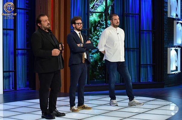 MasterChef All Star'da bu sezon merakla beklenen ana kadro her sezondan 5 kişi alarak oluştu. Birbirinden iddialı yarışmacılar ana kadro için epey bir ter döktü.