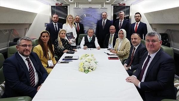 Cumhurbaşkanı Recep Tayyip Erdoğan, Litvanya'da düzenlenen NATO Devlet ve Hükümet Başkanları Zirvesi dönüşü uçakta basın mensuplarının sorularını yanıtladı.