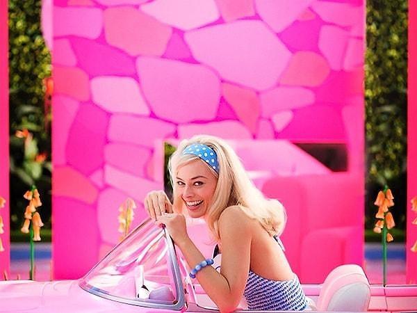 Aqua'nın hit parçası "Barbie Girl" soundtrack'te yer almayacağı daha önce doğrulanmış olsa da, filmde başka pop şarkıları yer alacak.