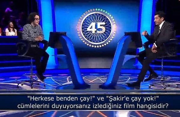 Senaryo yazdığını söyleyen Deniz Yüksel isimli yarışmacıya gelen Yeşilçam sorusu, gecenin en dikkat çeken olaylarından birine şahit olmamızı sağladı.