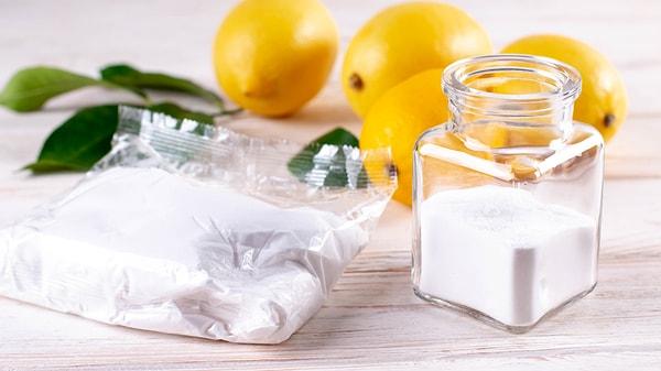 Gelelim, limonun temizlikte kullanımının kazandırdığı avantajlara.