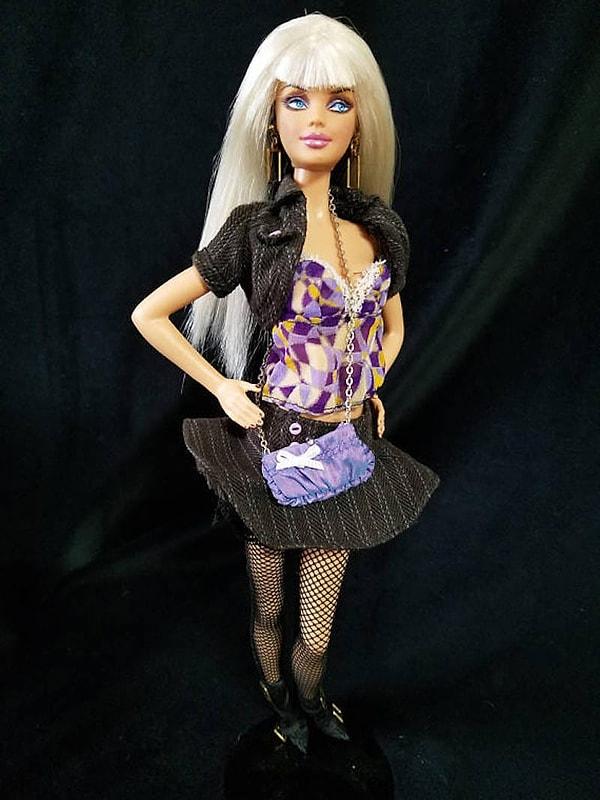 17. 2007'de de Barbie biraz gotik bir tarza dönüş yaptı.