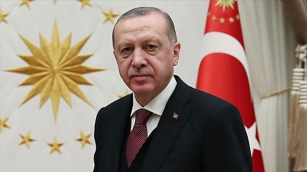 Memurlarla ilgili çalışmayı Çalışma ve Sosyal Güvenlik Bakanı Vedat Işıkhan'ın yetkili sendikalarla sürdürdüğünü belirten Erdoğan şunları söyledi ⬇️