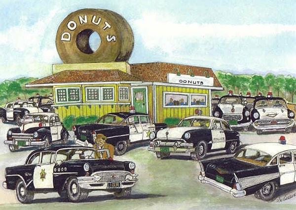 Çünkü onları filmlerde hep doughnut/donut yerken görürüz. Peki neden? 1950'lerde Amerika'da diğer restoranların aksine, donut dükkanları sabaha kadar açık kalır, polis memurları özellikle gece nöbetlerinde bu dükkanlara uğrar...