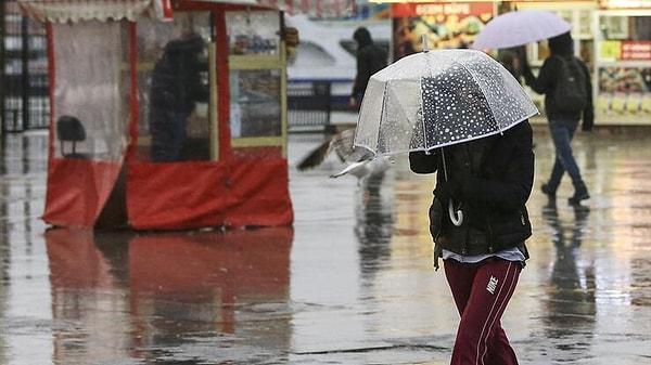 Bölgeye, belediye ve itfaiye ekipleri sevk edilirken Ekrem İmamoğlu "Arnavutköy’de metrekareye düşen yağış 70kg’ı geçti" dedi.