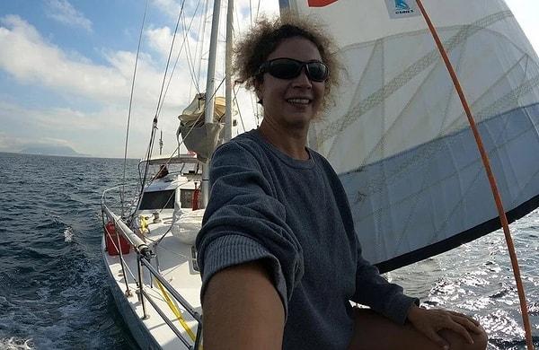 Türk kadın yelkenci Başak Mireli 23 Aralık’ta tek başına Cape Verde Island’daki (Yeşil Burun Adaları) Mindelo marinasından Atlantik Okyanusu'na açıldı.