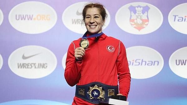Milli sporcu Yasemin Adar Yiğit, 2023 Avrupa Güreş Şampiyonası'nda Kadınlar serbest 76 kiloda Avusturyalı Martina Kuenz ile 2-2 berabere kaldı. Avantaj puanını elde eden Adar altıncı kez Avrupa şampiyonu oldu.