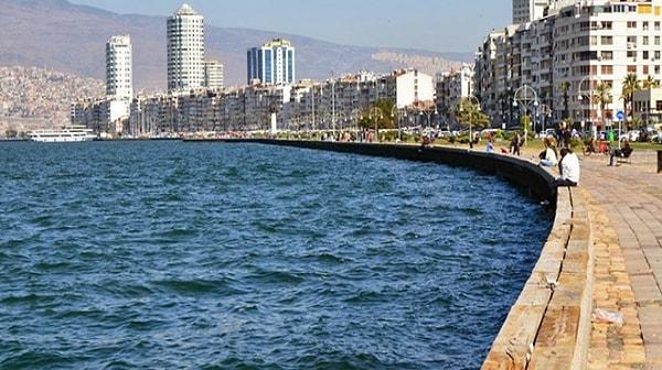 Küresel Denge Derneği’nin yayınladığı raporda, deniz seviyesinin yükselmesi sonrasında İzmir’in özellikle tatil bölgelerinde de büyük sorunlar yaşanacağı yer aldı.