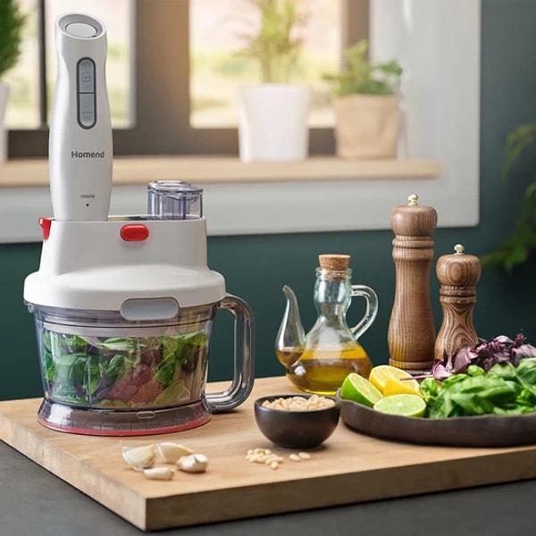 7. Tek hareketle ne isterseniz ona dönüştürebileceğiniz Homend mutfak robotu.