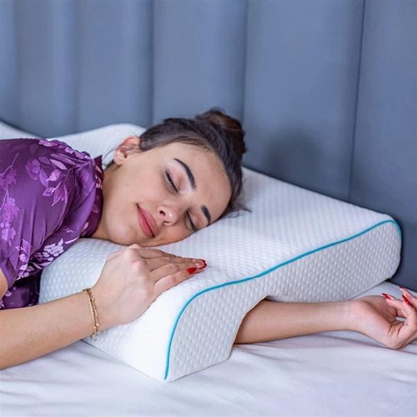 9. Simple The Pillow Kol Destekli Visco Boyun Yastığı