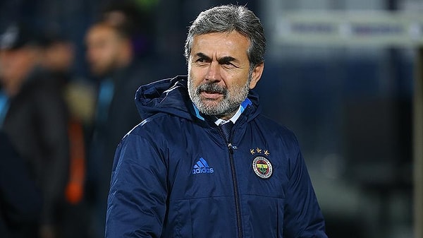 Ve uzun yıllardır takım çalıştırmayan Aykut Kocaman.