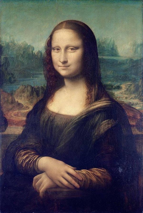 5. Belki de tarihin en ünlü tablosu olan 'Mona Lisa', 1500'lerin başında Leonardo da Vinci tarafından yapıldı. Yüzyıllar boyunca sanat tarihçileri, sanat öğrencilerinin Mona Lisa'nın gülümseyip gülümsemediğini tartıştılar. Hatta bazıları eserin da Vinci'nin kendisi olduğunu savundu.