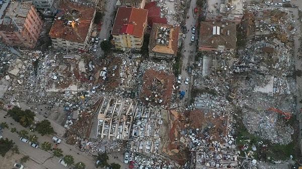 6 Şubat'ta meydana gelen Kahramanmaraş merkezli 7.7 ve 7.6 büyüklüğündeki depremler tüm Türkiye'yi derinden sarmıştı.