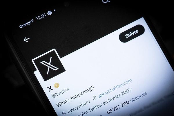 X, eski adıyla Twitter platformu, geçtiğimiz aylarda uyguladığı çarpıcı kararlarına bir yenisini daha ekledi.