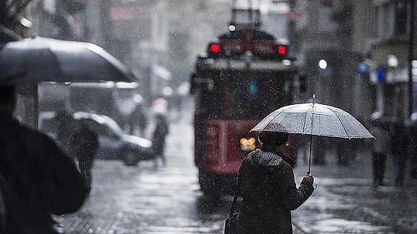 Oldukça sıcak bir yaz mevsimini geride bırakan Türkiye, bu hafta yağışlı havanın etkisi altına giriyor. CNN Türk Meteoroloji Danışmanı Prof. Dr. Orhan Şen, Marmara bölgesi ve İstanbul için yağış uyarısı yaptı.