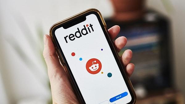 Reddit de pazartesi günü kullanıcıların gönderilerinden para kazanabilecekleri yeni bir sistem geliştirdiklerini duyurdu.
