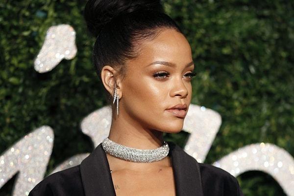 Rihanna's Response to a Hater: After a user commented on Rihanna’s appearance, she responded, “Ya net worth & ya body count go neck to neck. #UNevuhWifeDem.”