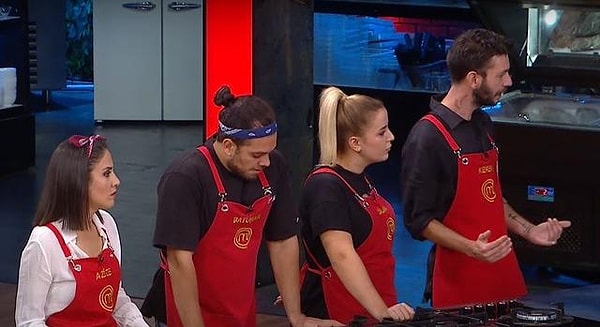 Azize'nin dokunulmazlığı aldığı MasterChef'te potaya yolladığı isim Hasan olurken, eleme oylamasında çıkan ikinci isim Cemre oldu.