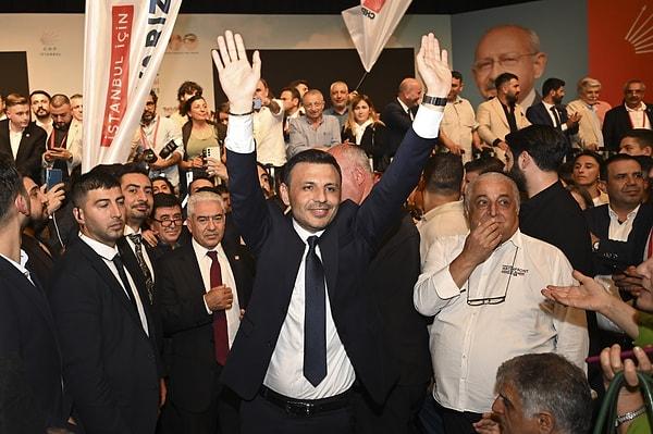Yapılan resmi açıklamaya göre, Özgür Çelik 342 oy, Cemal Canpolat 310 oy aldı.