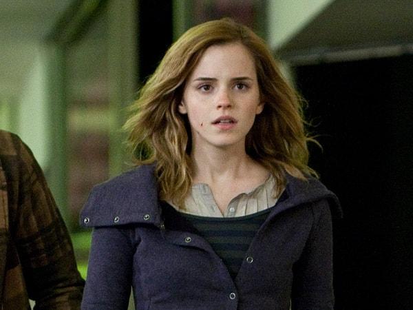 3. Emma Watson, genç yaşlarda başladığı oyunculuk kariyerinde Harry Potter serisindeki Hermione Granger karakteriyle büyük başarı yakaladı.