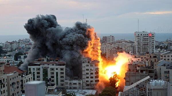 7 Ekim Cumartesi günü Hamas'ın Aksa Tufanı olarak dile getirdiği baskınlar sonucu birçok sivil vatandaş hayatını kaybetti.