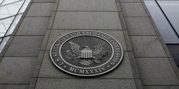 Piyasalarda asıl gözler SEC'in Grayscale Bitcoin ETF'i için vereceği kararda. SEC'in mahkemeden Grayscale'in talebi yönünde çıkan kararı temyiz edip etmeyeceği spekülasyonları piyasaya yön veriyor.