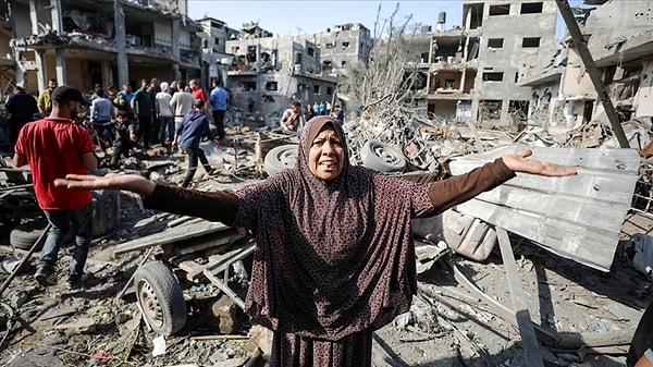 İsrail ve Filistin arasındaki savaş ne yazık ki her geçen gün daha kötü sonuçlar doğurarak devam ediyor. Bundan birkaç gün önce İsrail, sivillerin bulunduğu bir hastaneyi bombaladı ve tüm dünya bu saldırıyla sarsıldı.