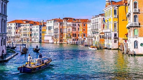 Which European city is famous for its canals and gondolas?