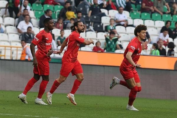 Ligin ilk 8 haftasında 4 beraberlik ve 4 mağlubiyet alan Pendikspor, böylece tarihindeki İlk Süper Lig galibiyetine imza atmış oldu.