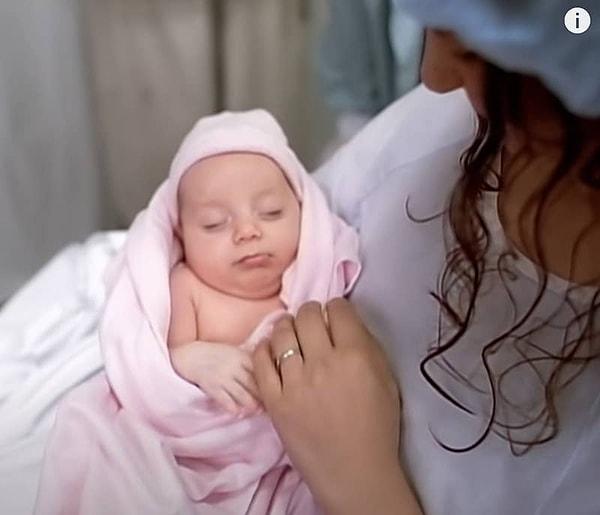 Videonun sonlarına doğru Britney suyun içinden sağ salim çıkıyor. Klibin son karesinde de yeni bir doğmuş bebek ve şefkat dolu bir anne kucağu görülüyor.