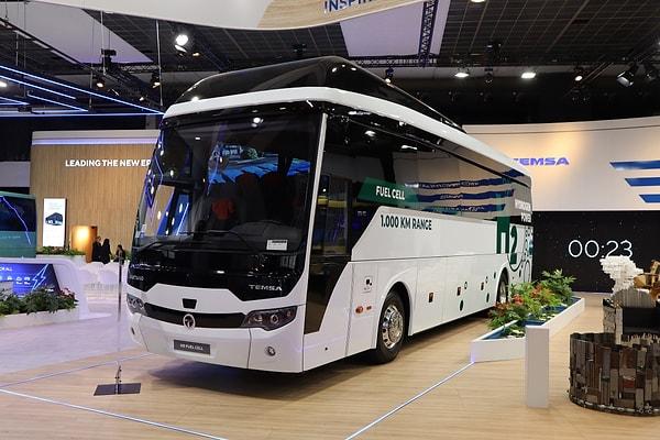TEMSA'nın en dikkat çekici modeli olan HD Fuel Cell, hidrojenle çalışan bir otobüs modeli.