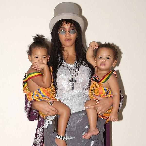 Blue, Jay ve Beyonce'un üç çocuğundan en büyüğüdür.