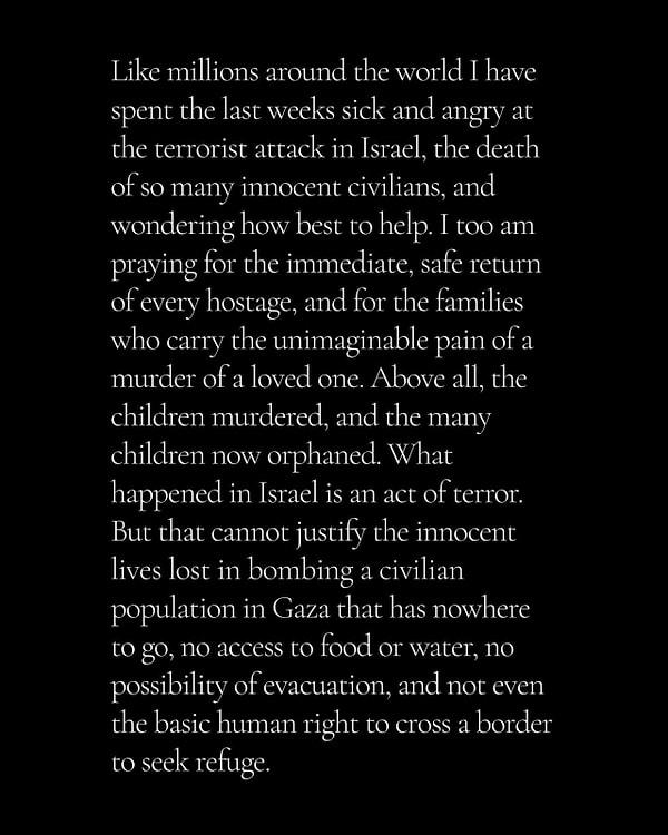 Instagram hesabında yaptığı paylaşımla Gazze'deki katliama tepki gösteren Jolie, "İsrail'de yaşananlar bir terör eylemidir." dedi.