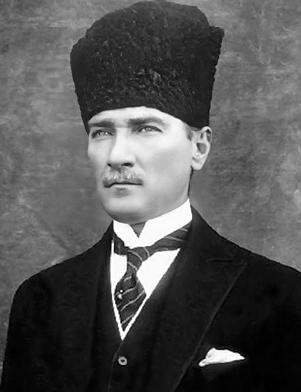 İngilizlerin İskenderun'u dirençle karşılaşmadan 9 Kasım 1918'de teslim alması üzerine Mustafa Kemal Paşa, hükumet merkezi ile yaptığı telgraf görüşmelerinde, İngilizlere verilen tavizleri tenkit etti.