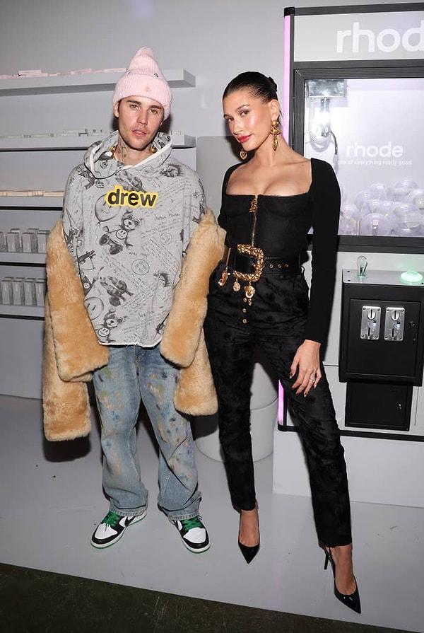 Kıyafetlerinin tarzının farklı olduğu ile çok fazla eleştiri aldıklarını söyleyen Hailey Bieber bu konu ile ilgili açıklama yaptı.