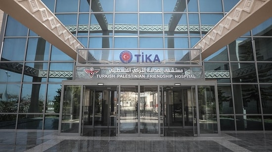 İsrail, Gazze'ye Yaptığı Saldırılarda Türk Dostluk Hastanesi'ni Vurdu