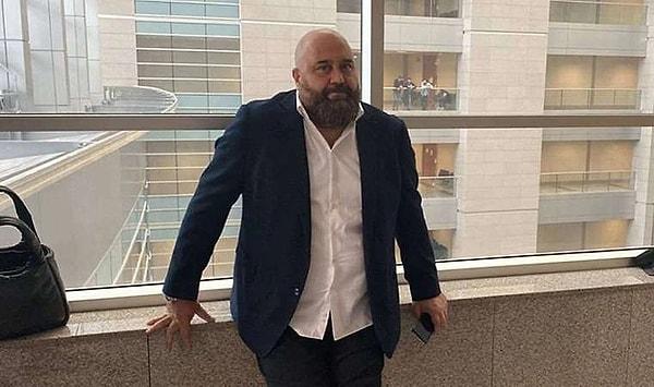 6. Beşiktaş'ta devraldığı restoranın istinat duvarı çökerek bir kişinin öldüğü olaya ilişkin ortağı ve mülk sahipleriyle birlikte yargılanan ünlü şef Somer Sivrioğlu, hakim karşısına çıktı.