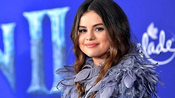 3. Selena Gomez, İsrail ve Filistin Savaşı hakkında söylediklerinden sonra sosyal medyada tepki topladı. Şimdi de aldığı tepkilerden sonra şarkıcı, Instagram'a ara vereceğini duyurdu.